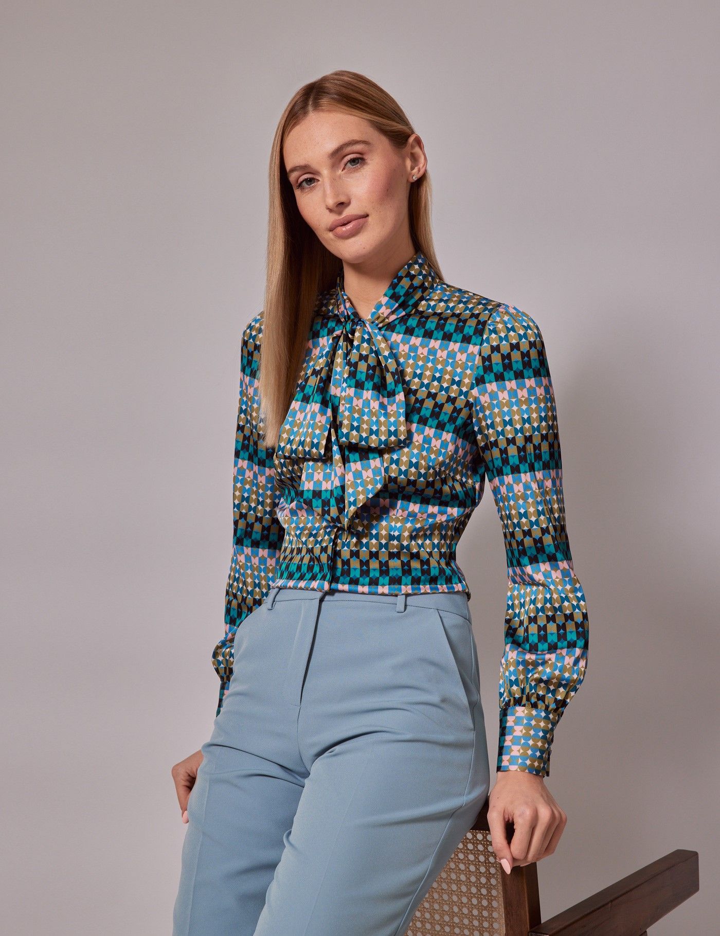 Womens Green Blue Geometric Circles Satin Pussybow Blouse Hawes