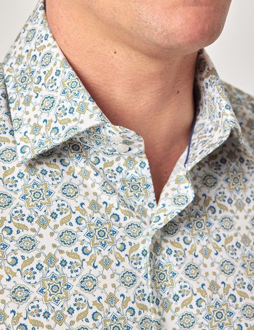 White & Green Geometric Diamond Weave Slim Curtis Shirt - Mid-Collar-preview