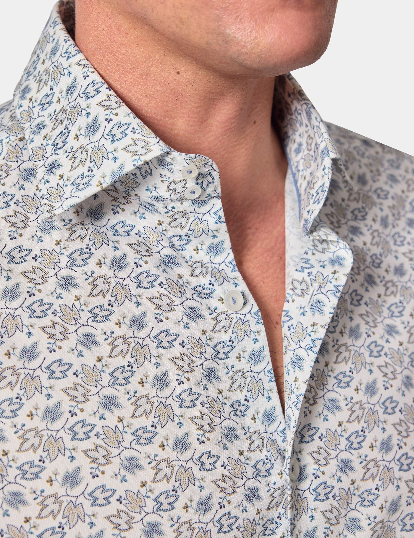 Slim Fit White & Blue Floral Diamond Weave Curtis Shirt-preview