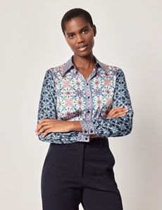 Relaxed Fit Navy & Pink Geometric Boutique Blouse