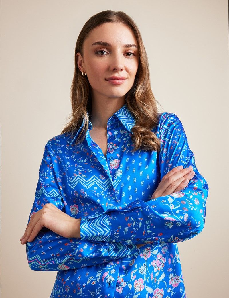 Relaxed Fit Blue & Pink Floral Boutique Blouse