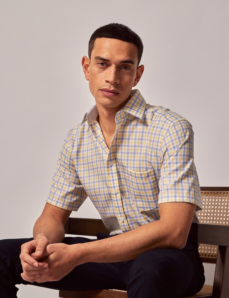 Men's Non-Iron Blue & Yellow Check Tailored Short Sleeve Shirt – Chest  Pocket | Hawes & Curtis