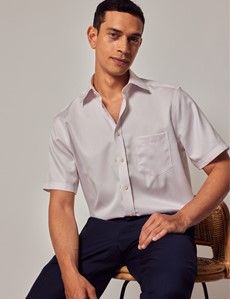 Tailored Fit Pink Pique Non-Iron Shirt - Short Sleeve - Chest Pocket