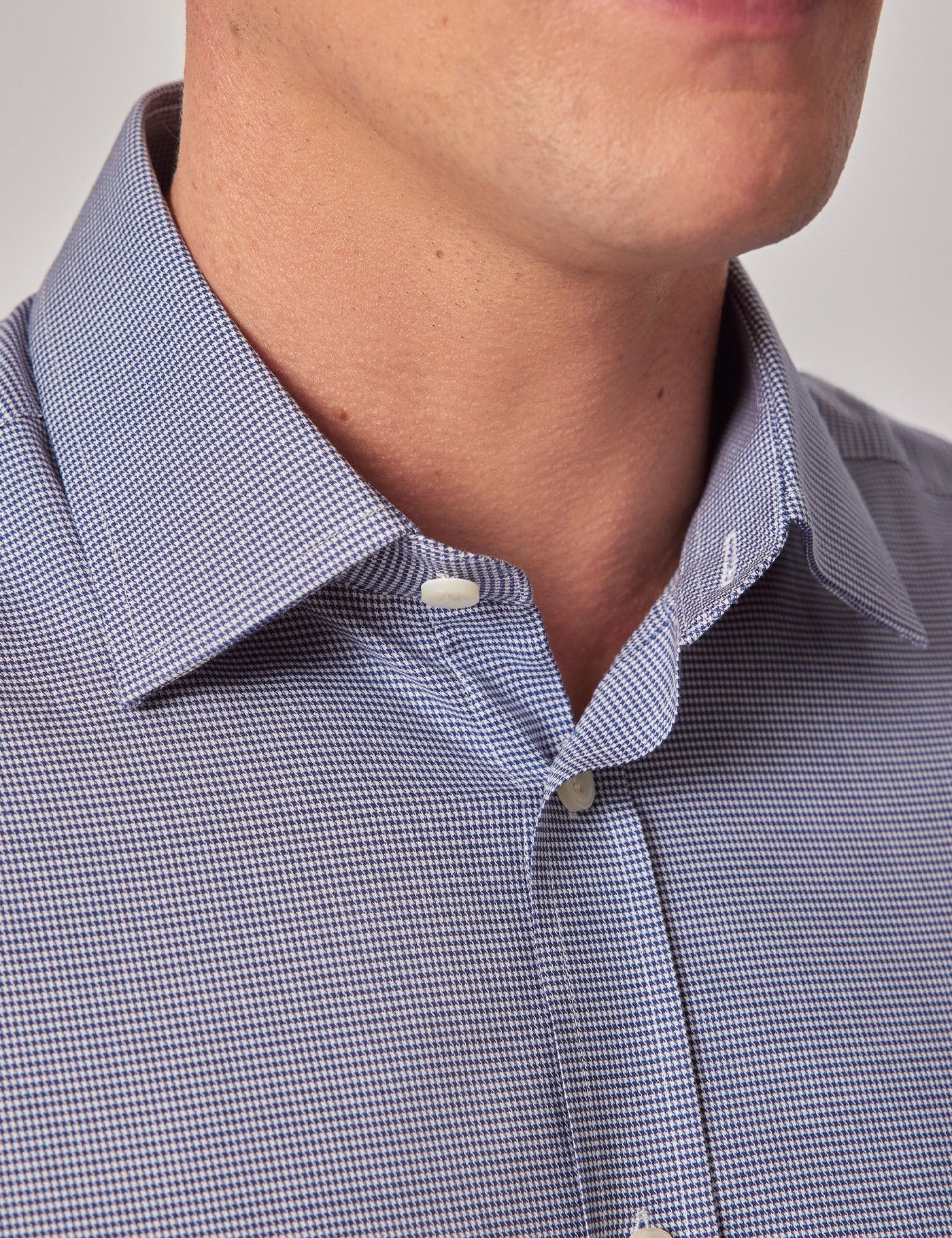 Slim Fit Navy & White Dogtooth Cotton Tencel™ Blend Shirt - Short Sleeve-preview