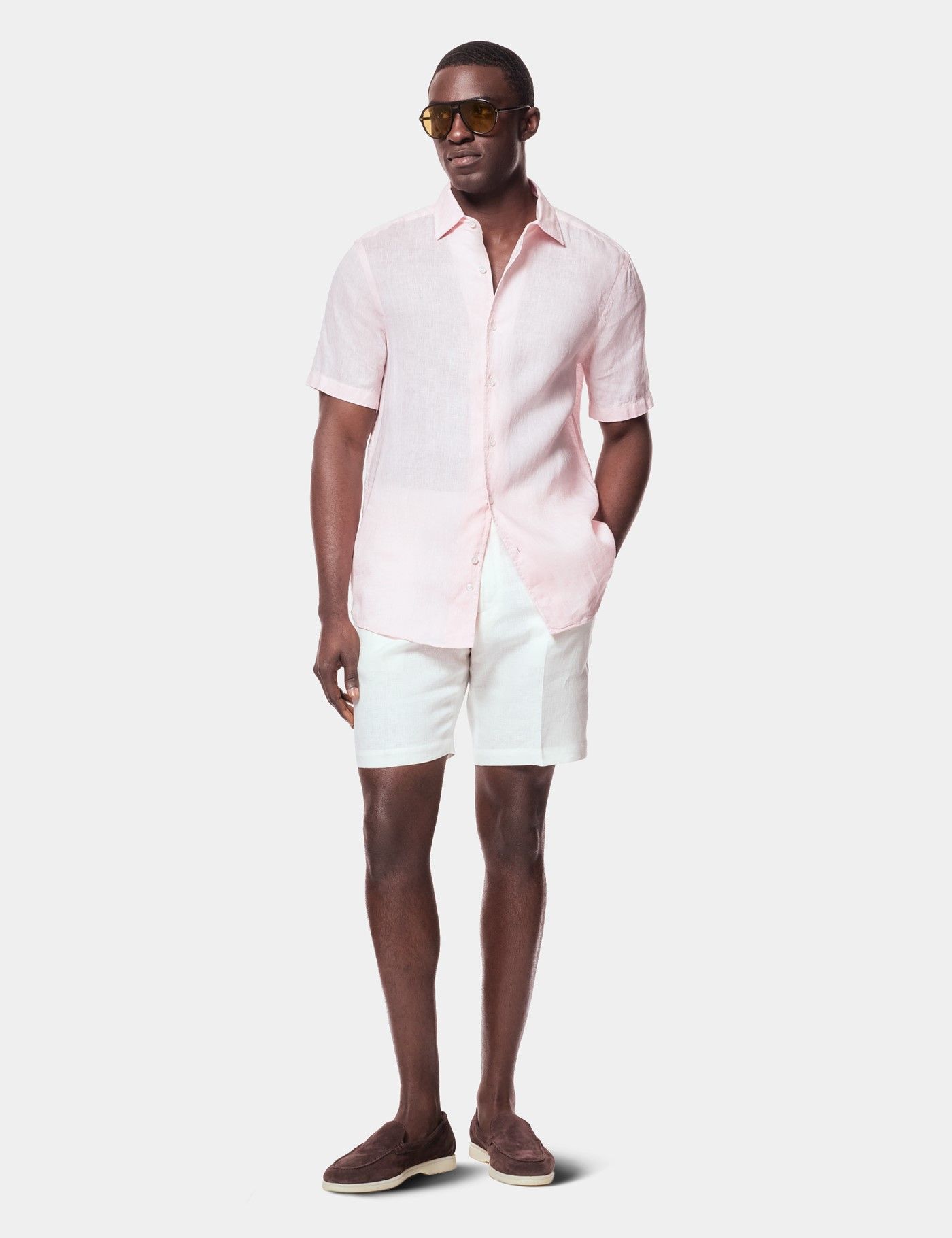 Short Sleeve Dress Shirts for Men | Hawes & Curtis Short Sleeve Dress Shirts for Men | Hawes & Curtis