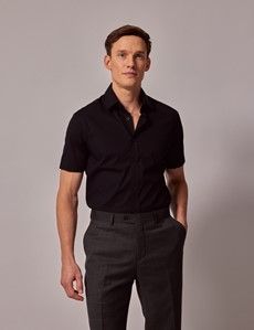 Slim Fit Black Shirt - Short Sleeve