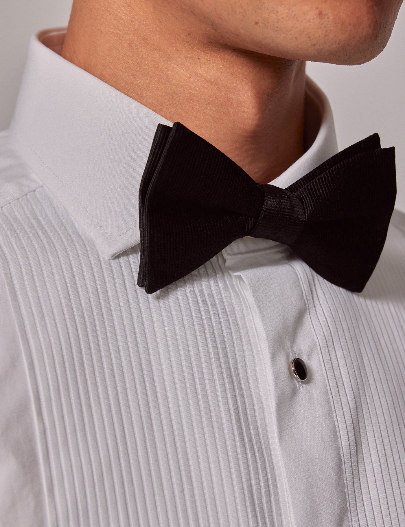 Extra Slim Fit White Pleat Front Evening Shirt-preview