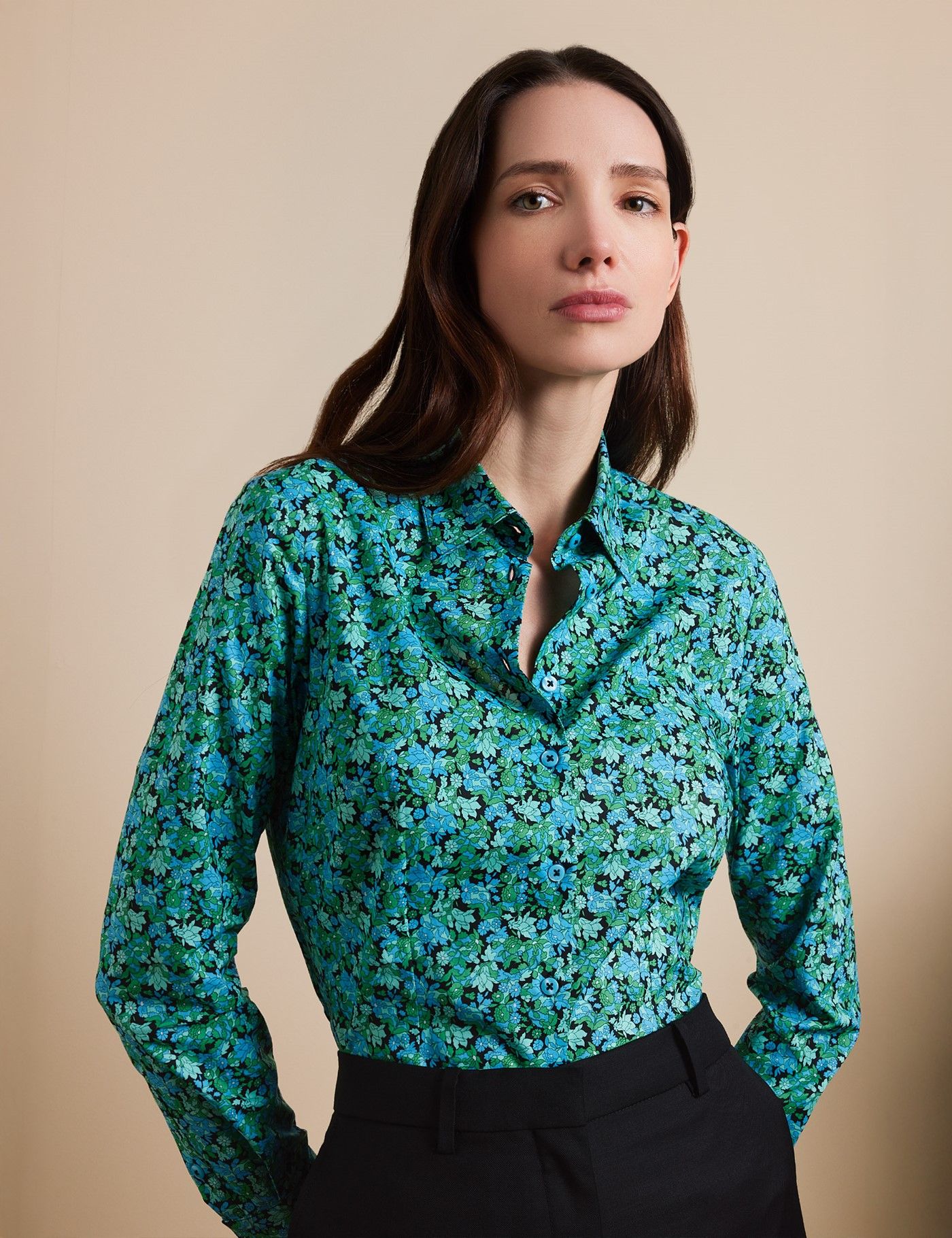 Cream & Black Floral Semi-Fitted Cotton Shirt