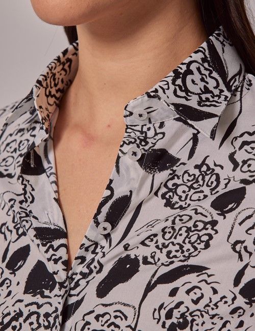 White & Black Floral Fitted Cotton Stretch Shirt-preview
