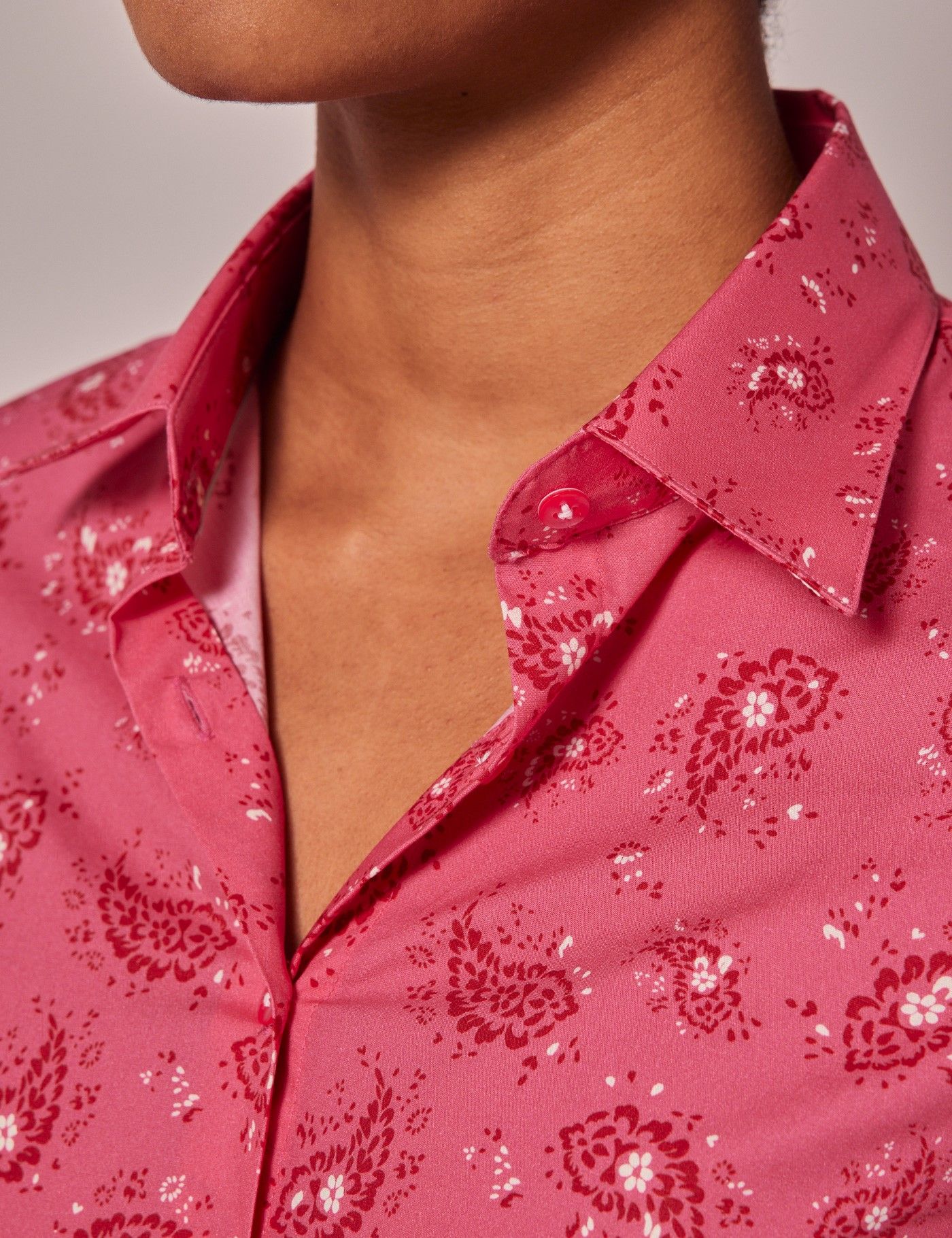 Red & White Floral Paisley Fitted Cotton Stretch Shirt-preview
