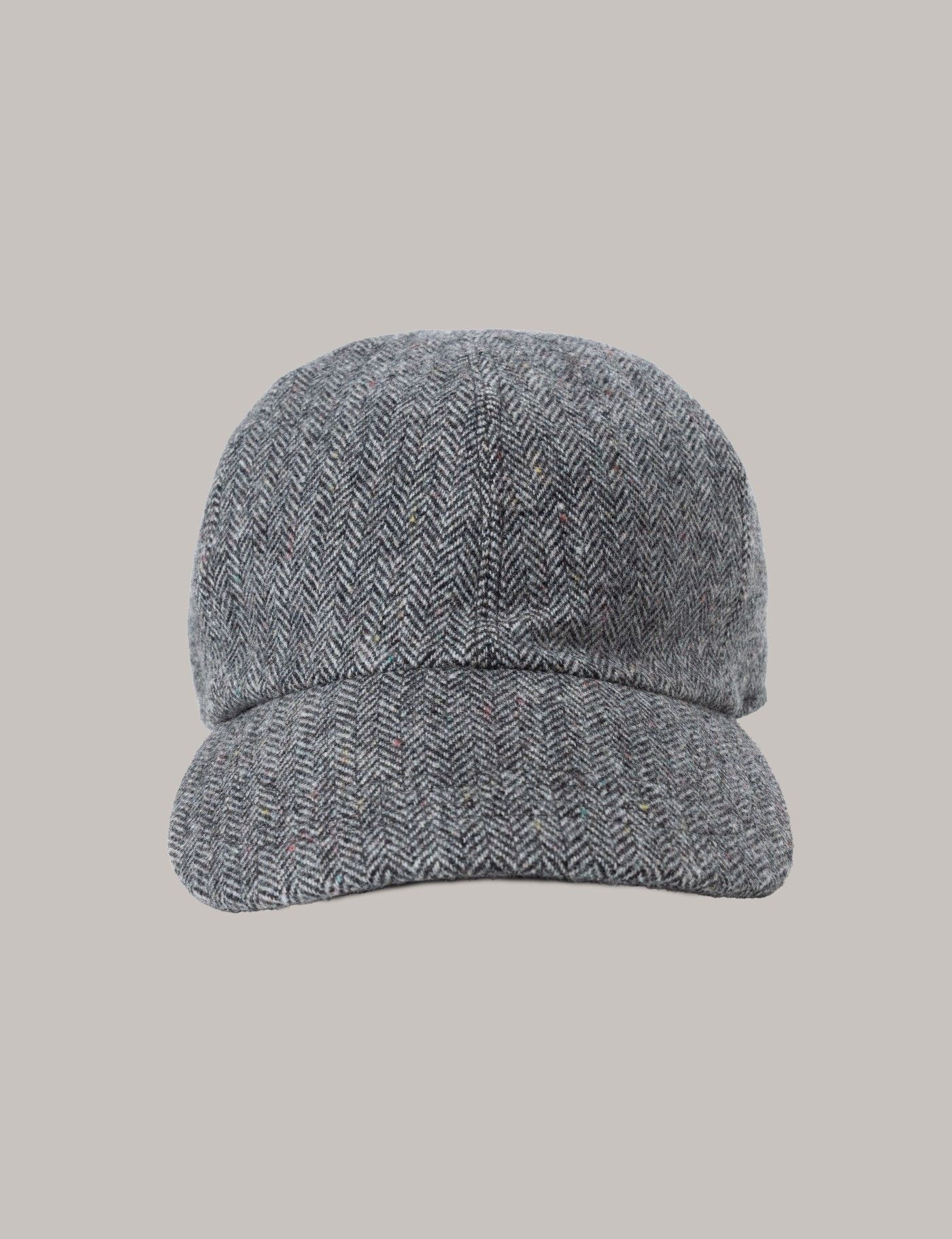 Men's Grey Herringbone Lambswool Cap | Hawes and Curtis