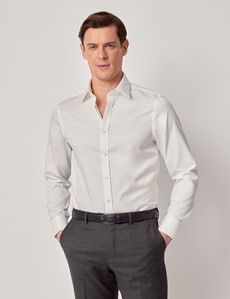 Non-Iron Cream Twill Fitted Slim Shirt - Double Cuff