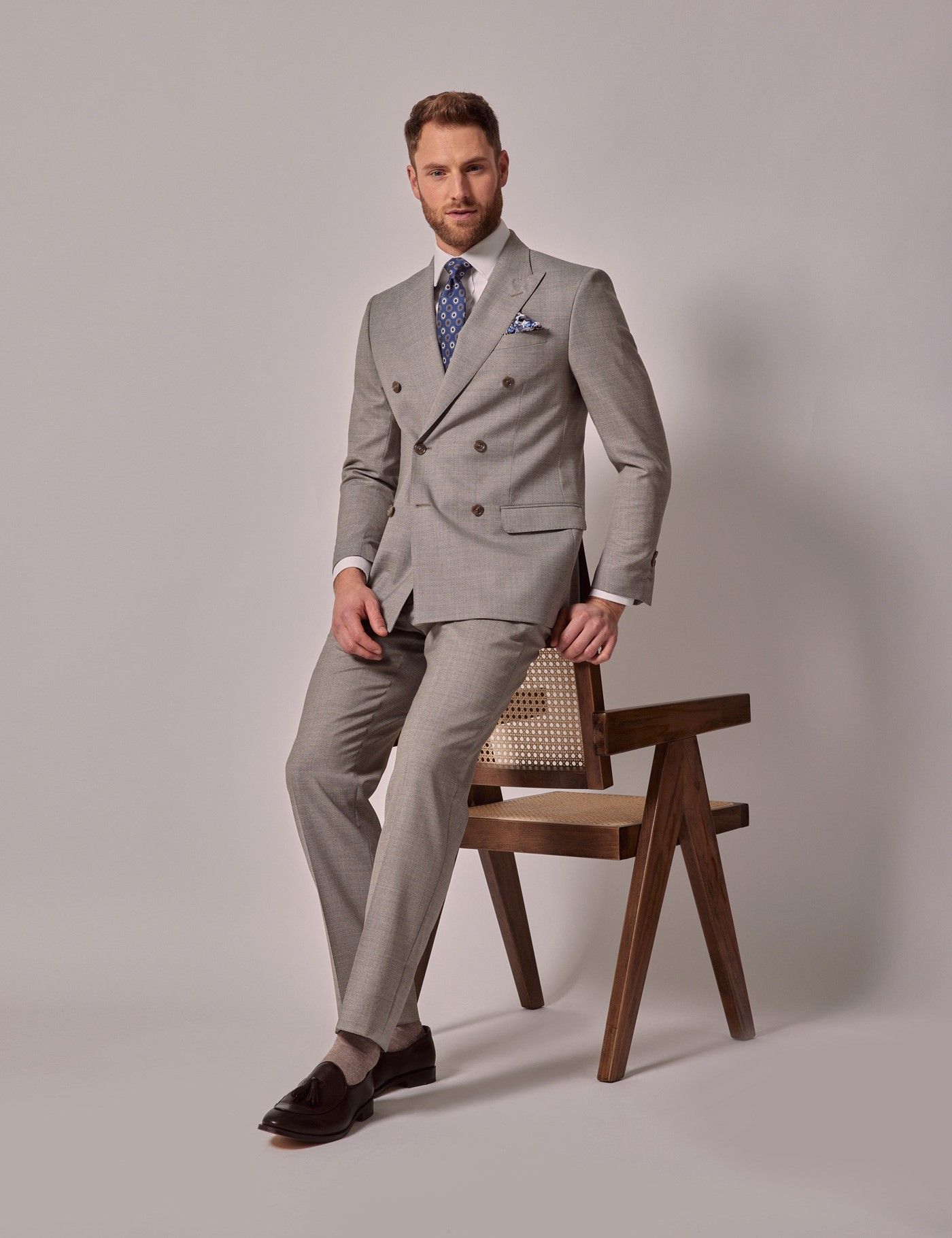 Men's Beige Crepe Double Breasted Tailored Italian Suit - 1913 ...