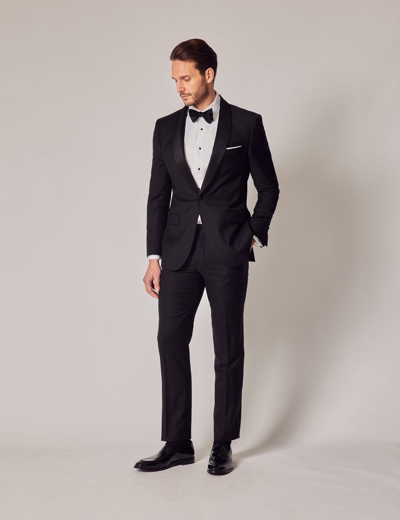 Men's Black Wool Slim Fit Shawl Dinner Suit | Hawes & Curtis