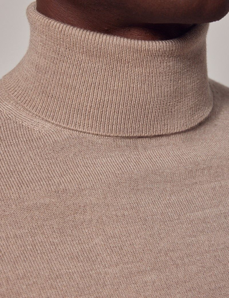Rollkragen Pullover – Slim Fit – Merinowolle – hellbraun | Hawes 