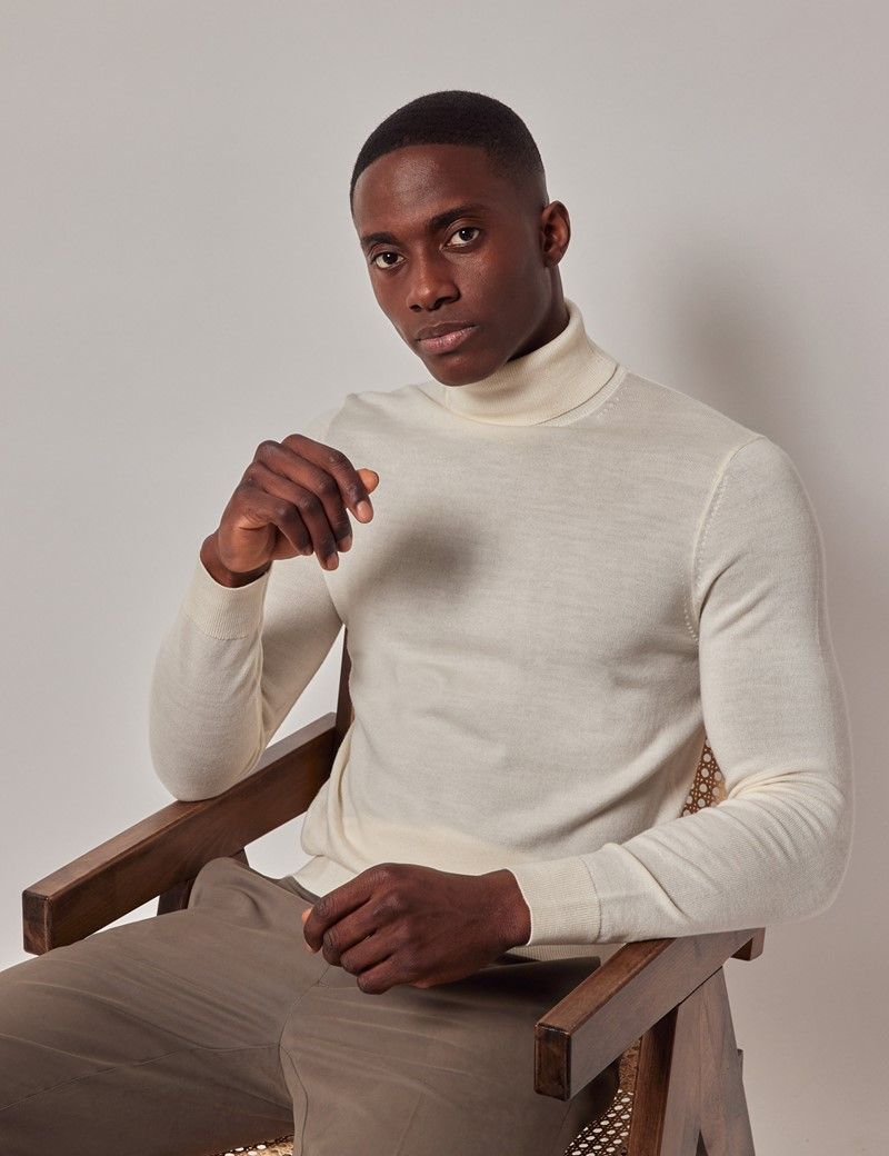 Cream crew neck sweater best sale