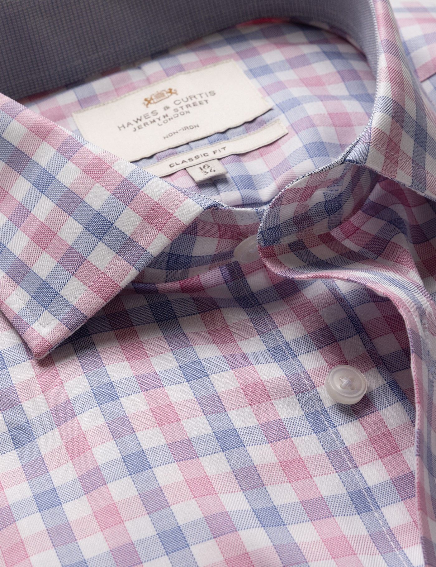 Classic Fit Navy & Red Check Non-Iron Shirt - Contrast Detail  - Chest Pocket