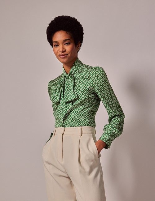 Women's Clothing | Hawes & Curtis