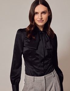 Black Pussybow Blouse-preview4
