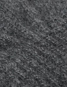 Grey Knitted 1913 Gloves
