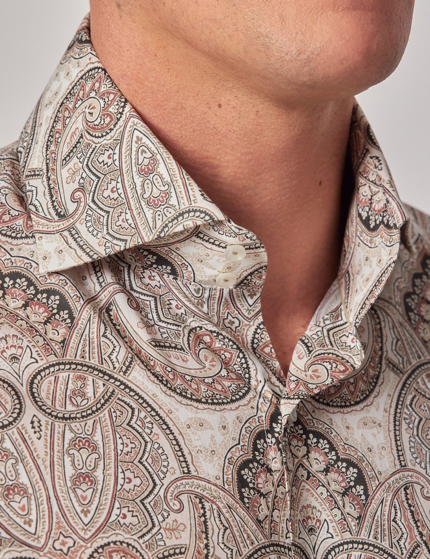 Slim Fit Cream & Black Royal Paisley Curtis Shirt-preview