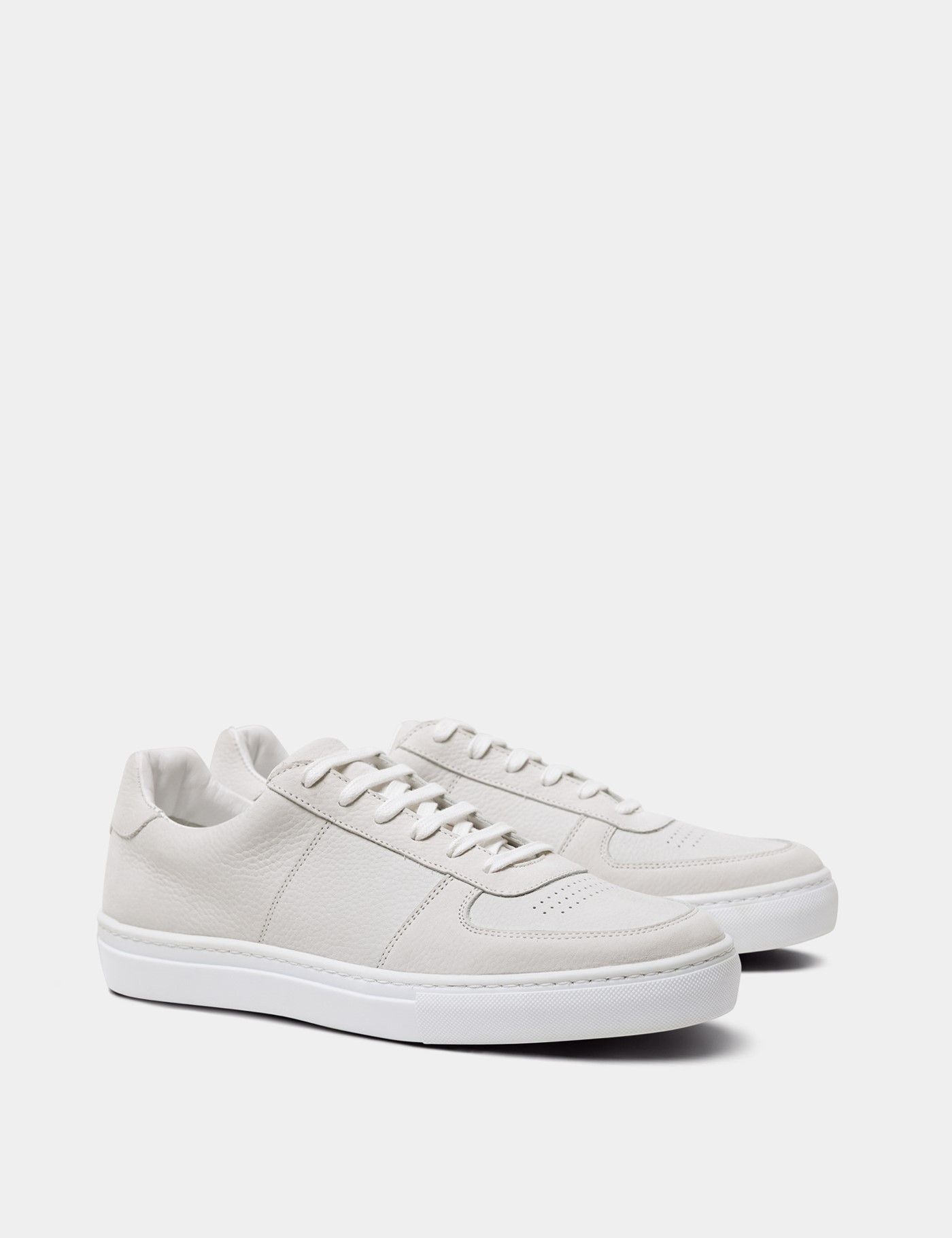 White Court Sneakers-preview
