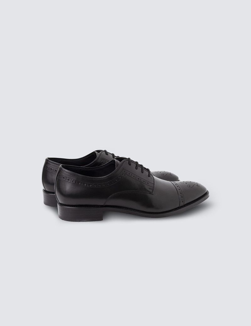 Men's Black Leather Semi Brogue Shoe | Hawes & Curtis