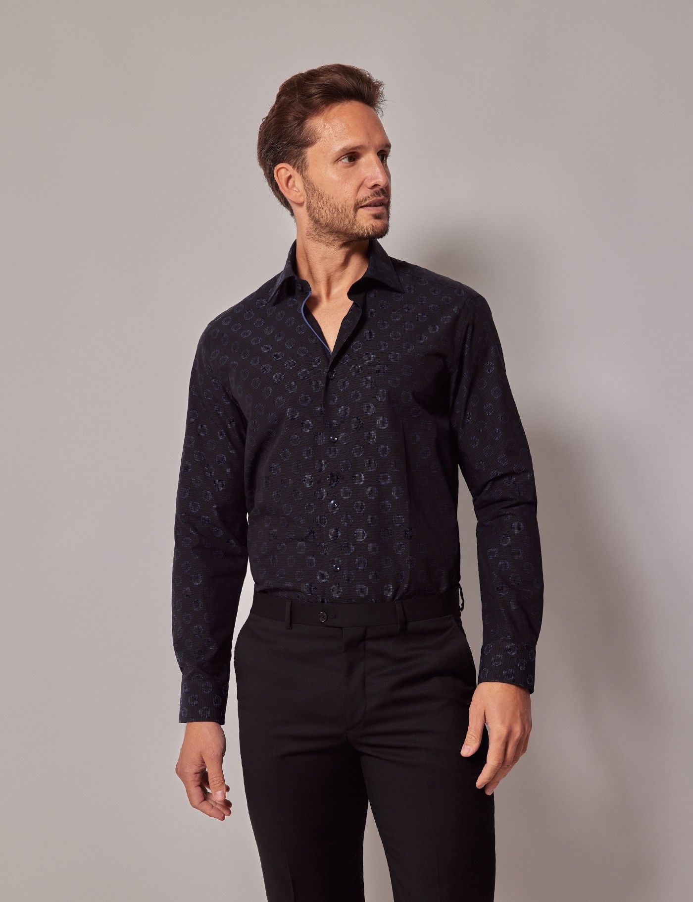 Men's Black & Blue Jacquard Circles Slim Shirt | Hawes & Curtis