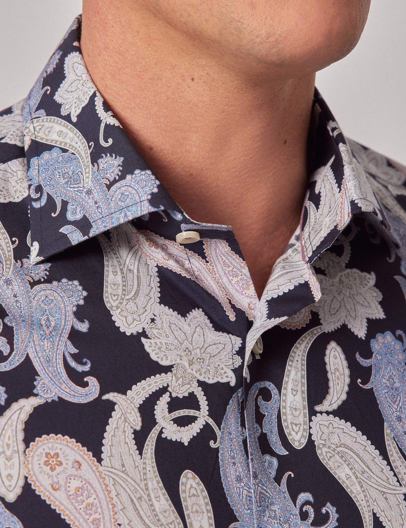 Slim Fit Navy & Cream Paisley Curtis Shirt-preview