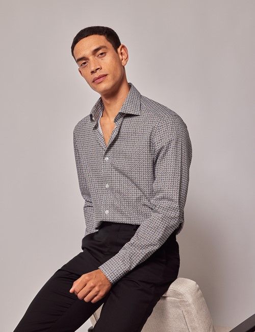 White & Black Geometric Slim Diamond Weave Shirt