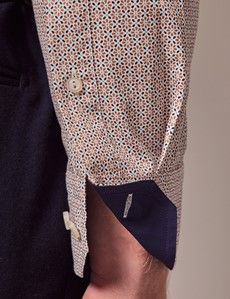 Slim Fit White & Blue Geometric Floral Diamond Weave Curtis Shirt