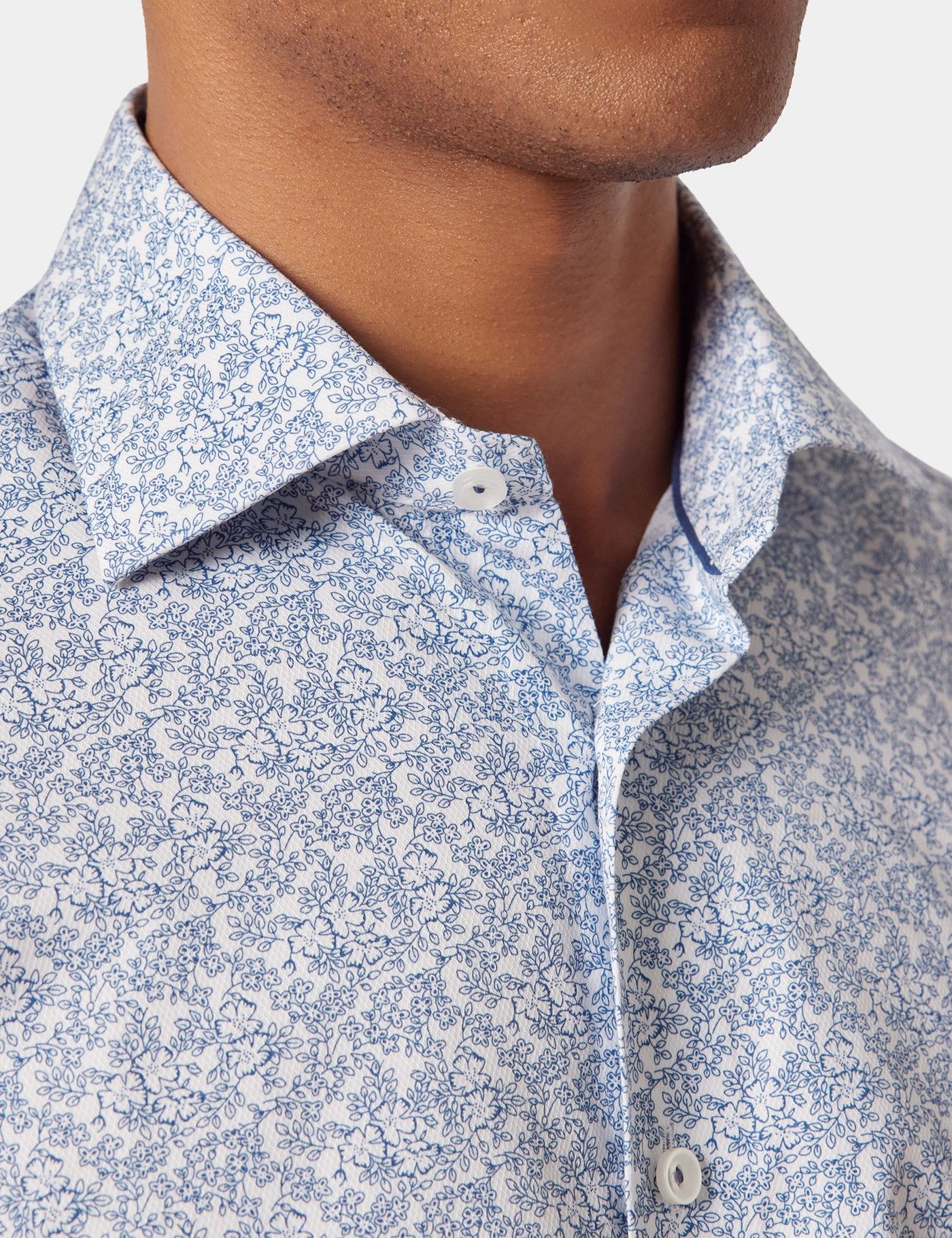 White & Blue Floral Diamond Weave Slim Curtis Shirt-preview