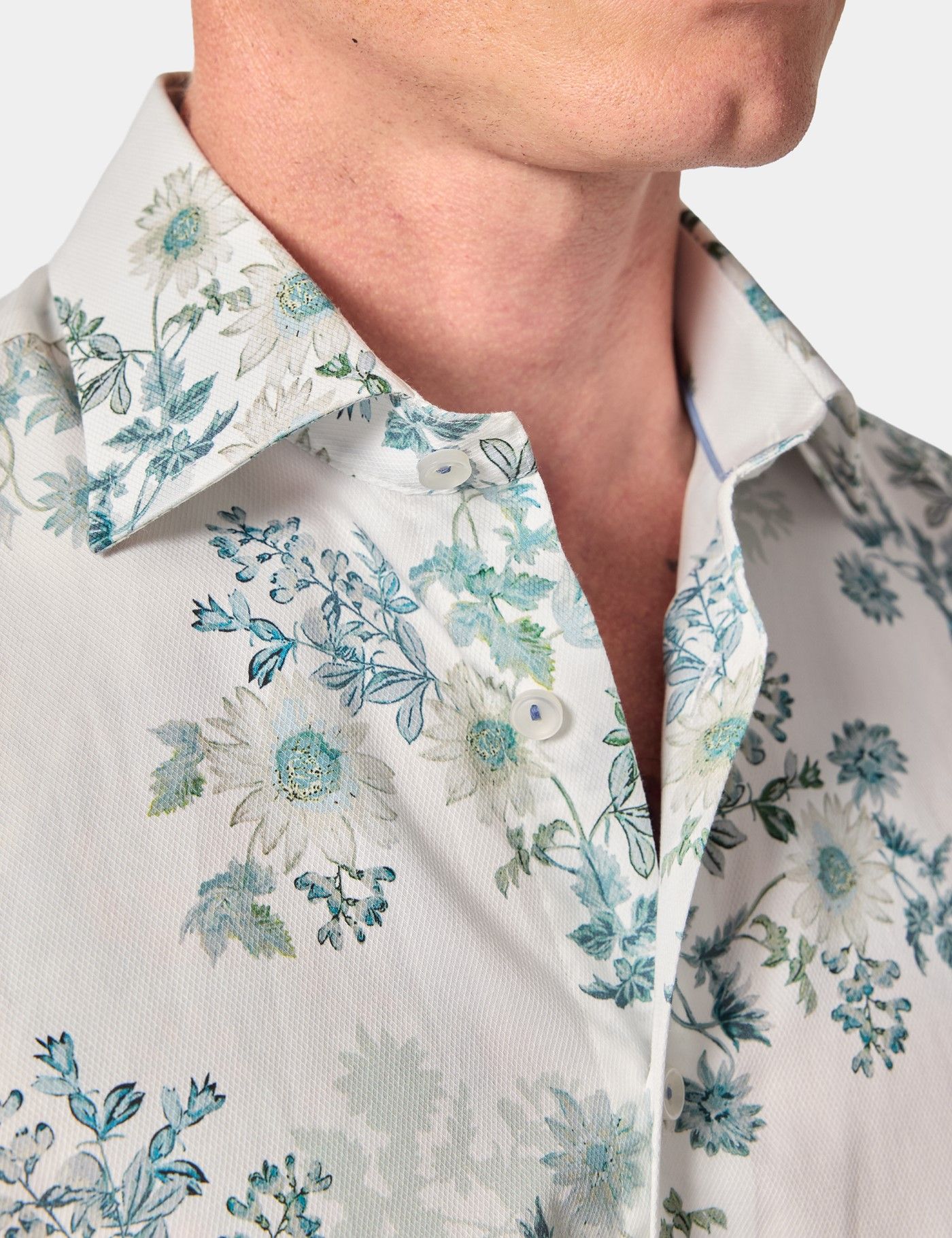 Slim Fit White & Green Floral Diamond Weave Curtis Shirt-preview