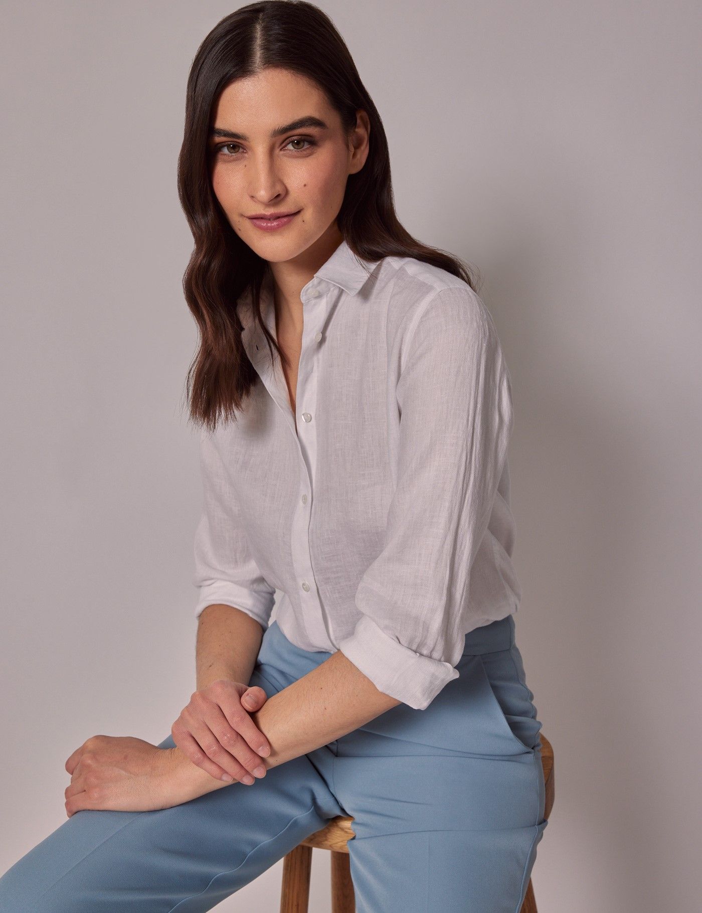 Women's White Relaxed Linen Shirt Hawes and Curtis