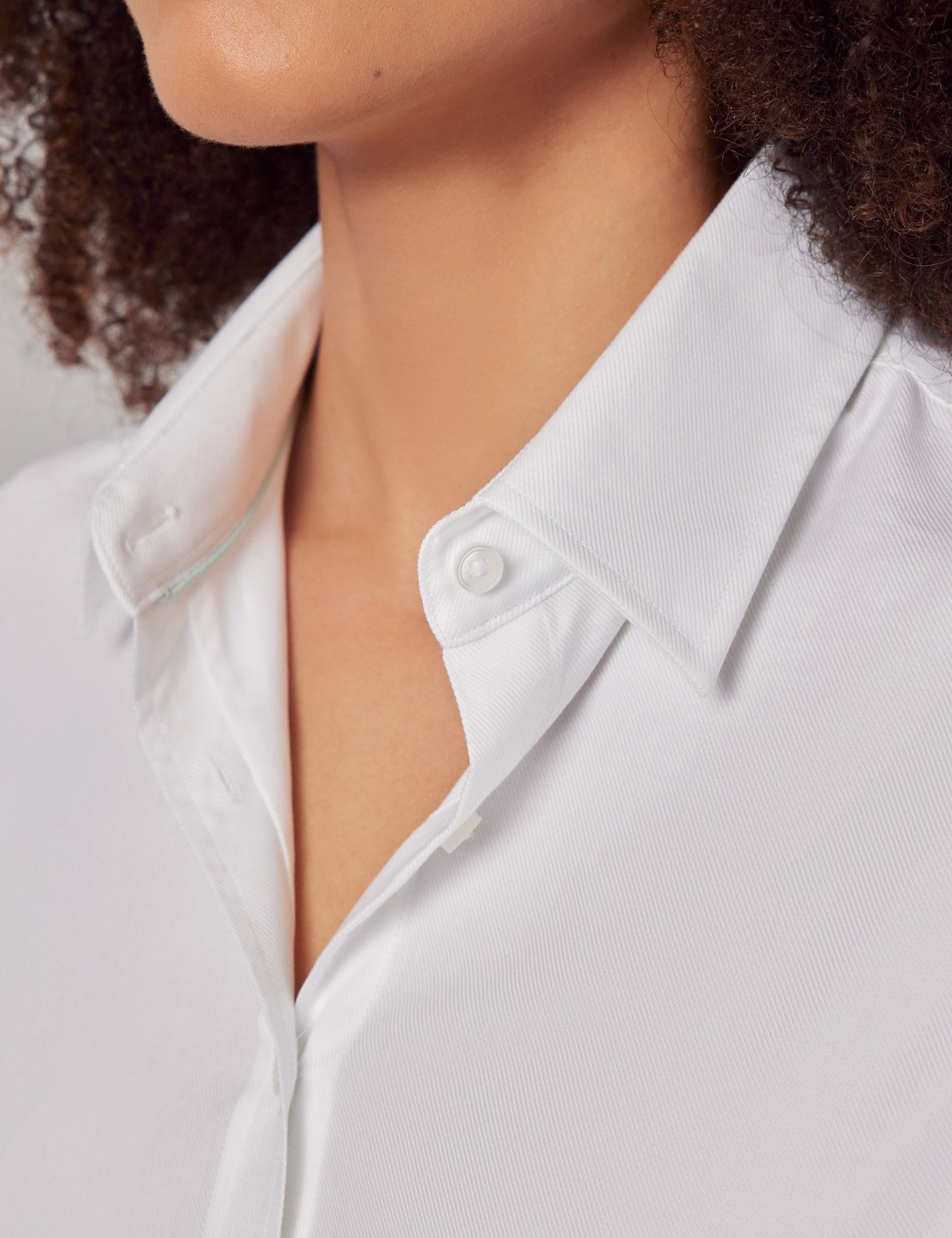 Semi-Fitted White Shirt-preview