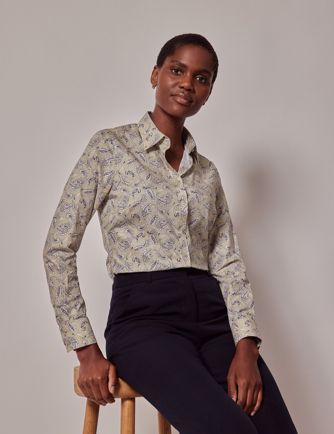 Semi-Fitted Green & Cream Paisley Shirt