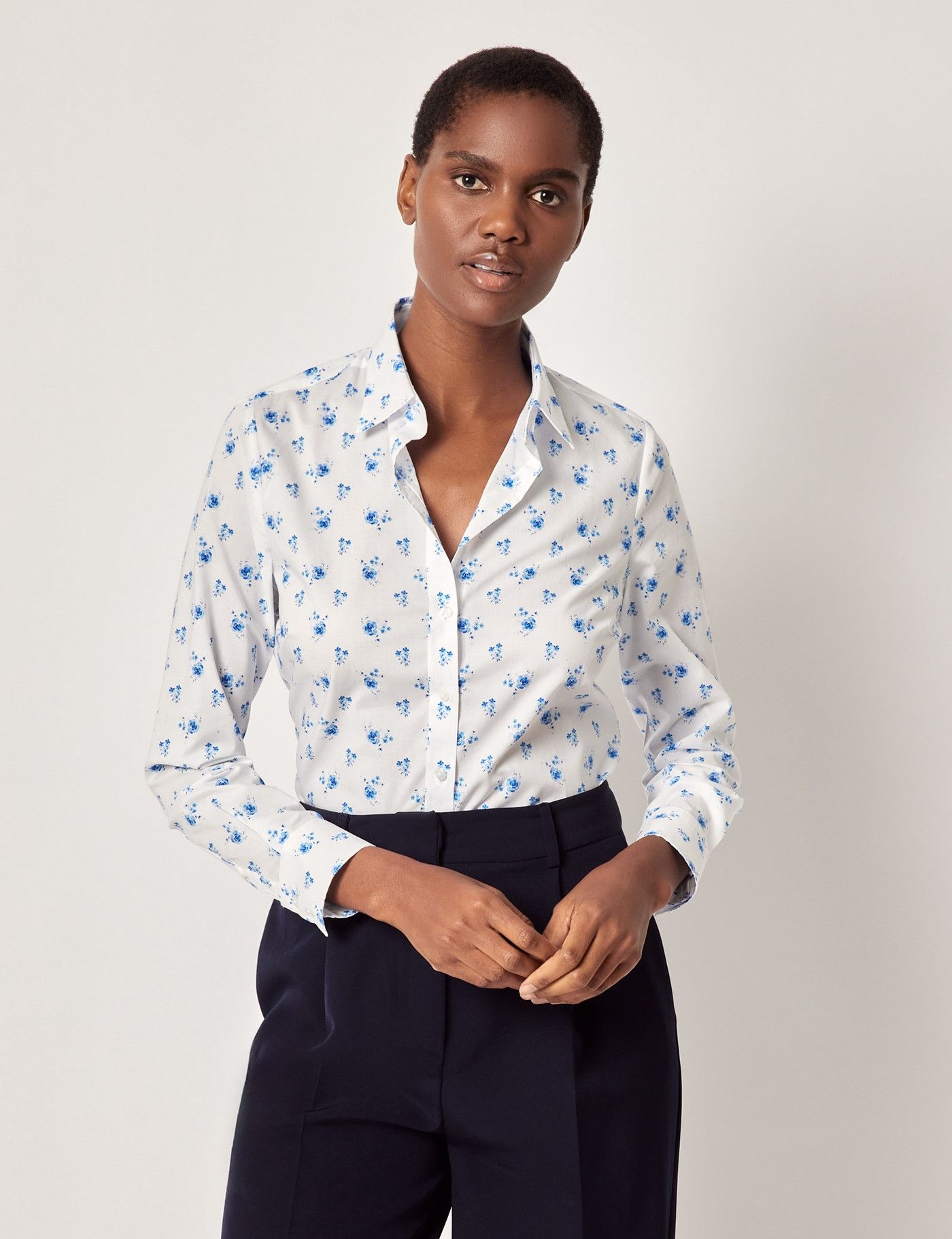 Semi-Fitted White & Blue Rose Floral Shirt