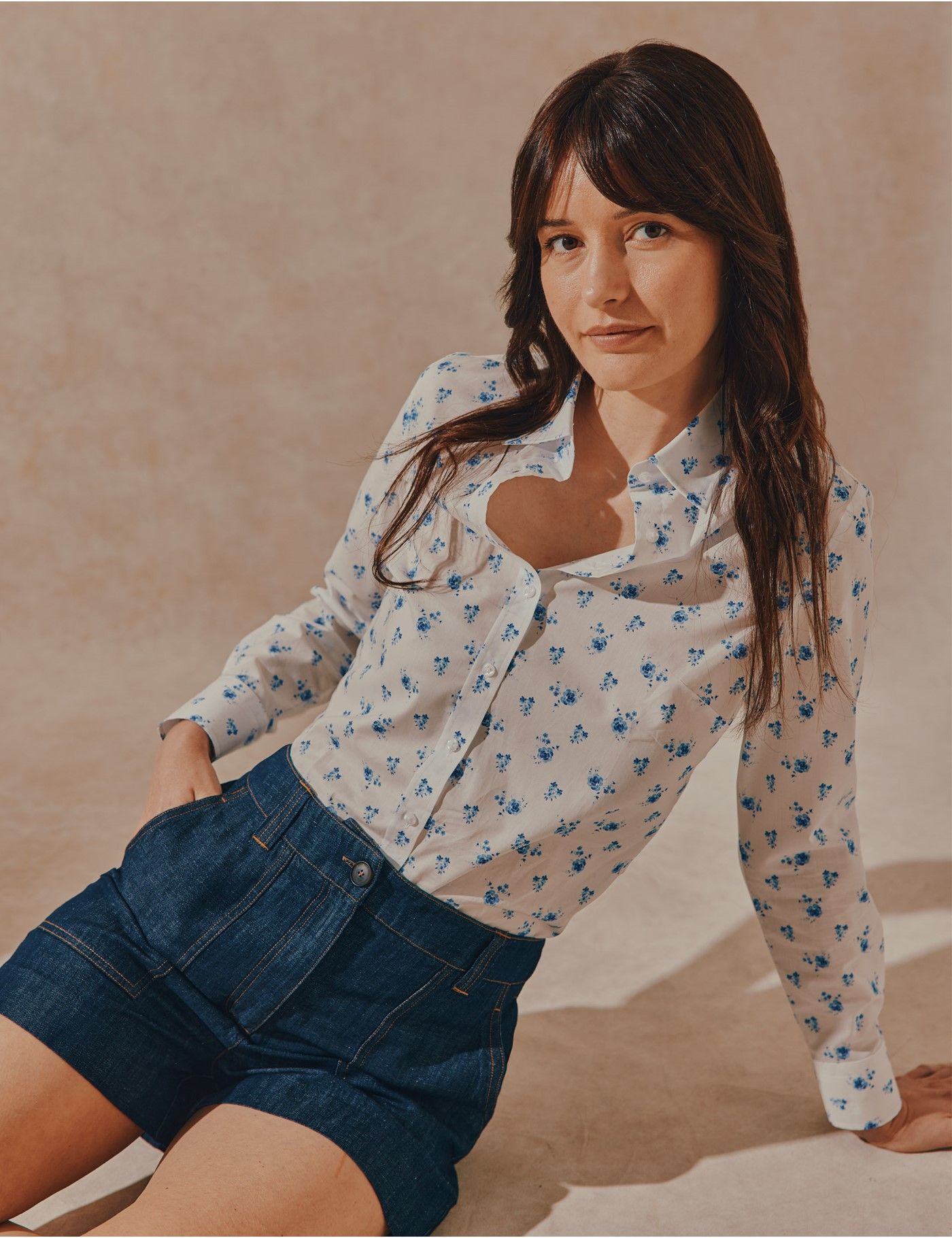 Semi-Fitted White & Blue Rose Floral Shirt-preview