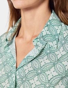 Semi-Fitted Green & White Floral Geo Shirt