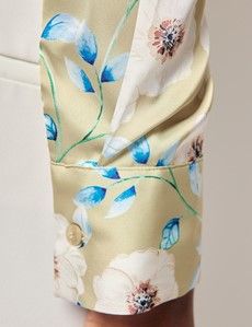 Semi-Fitted Green & Cream Floral Shirt