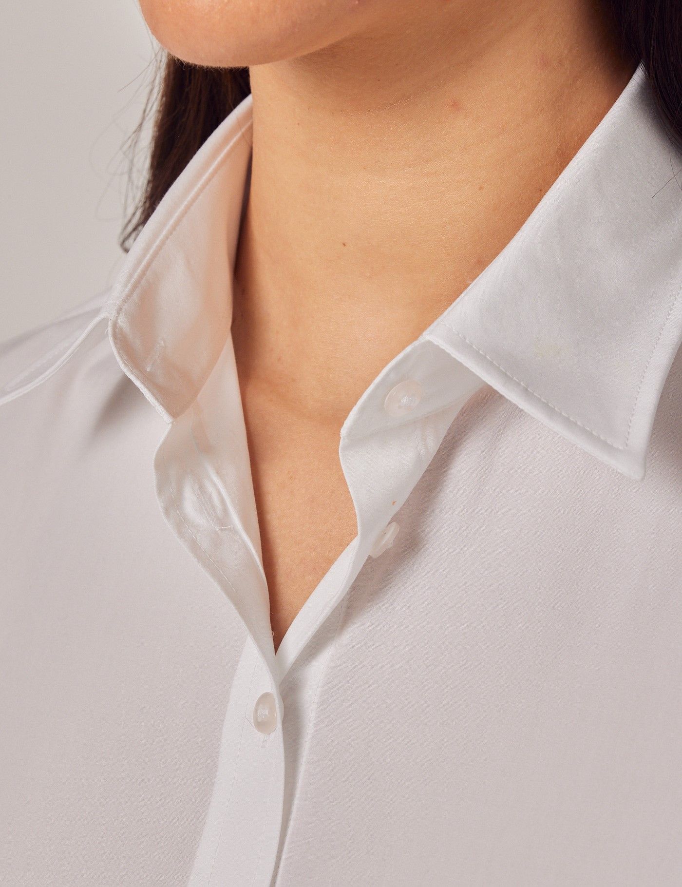 Semi-Fitted White Poplin Shirt-preview