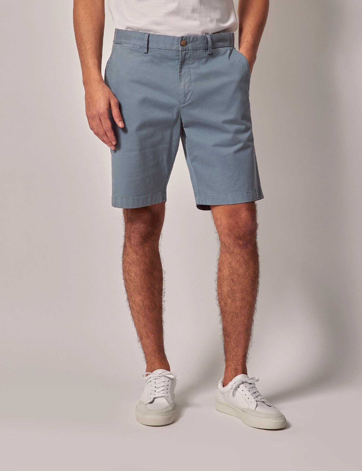Men's Sea Blue Garment Dyed Cotton Stretch Chino Shorts | Hawes & Curtis