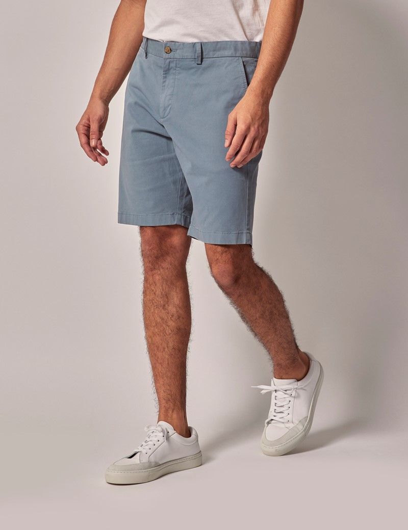Men's Sea Blue Garment Dyed Cotton Stretch Chino Shorts | Hawes & Curtis