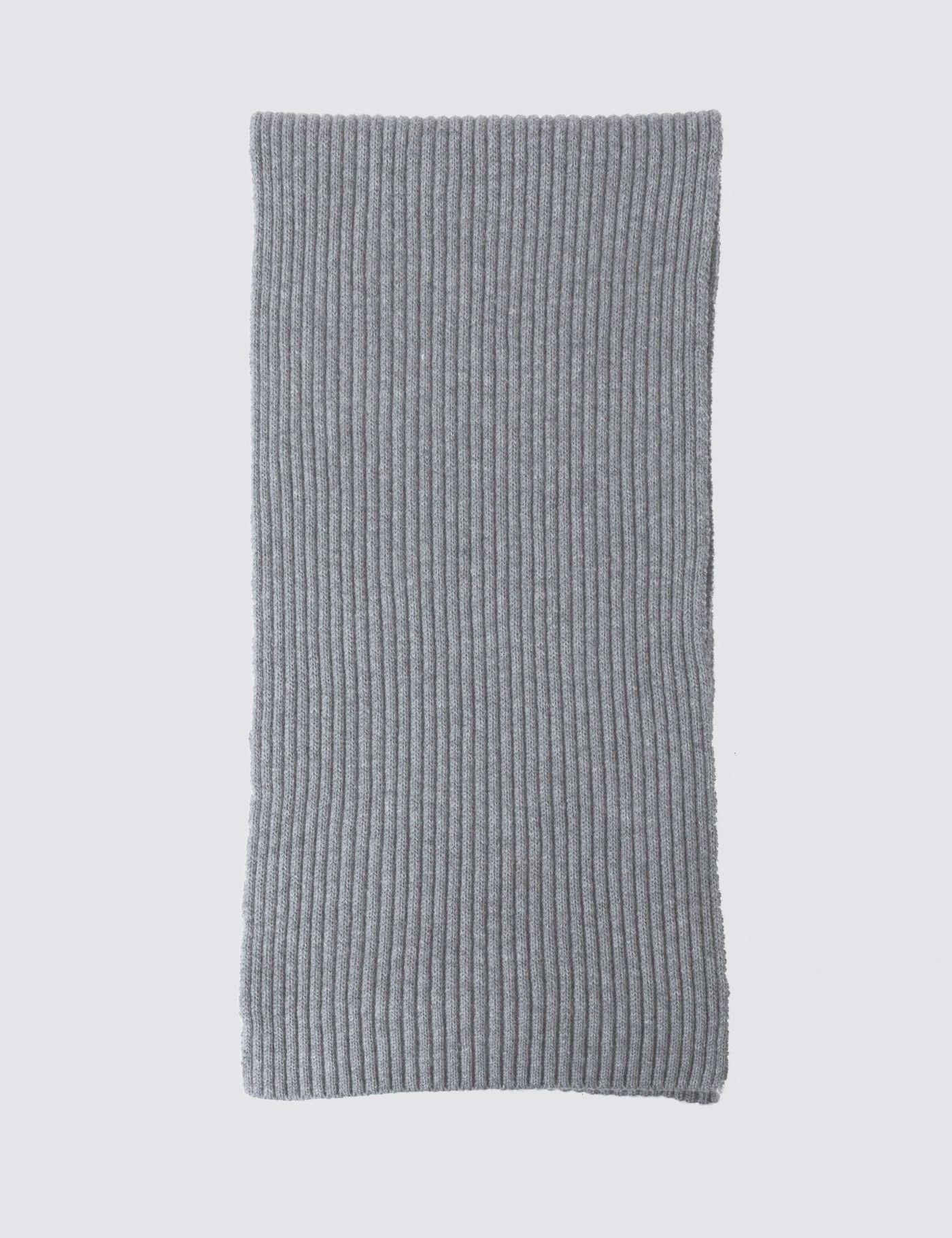 Men's Grey Ribbed Knitted Scarf | Hawes and Curtis Men's Grey Ribbed Knitted Scarf | Hawes and Curtis
