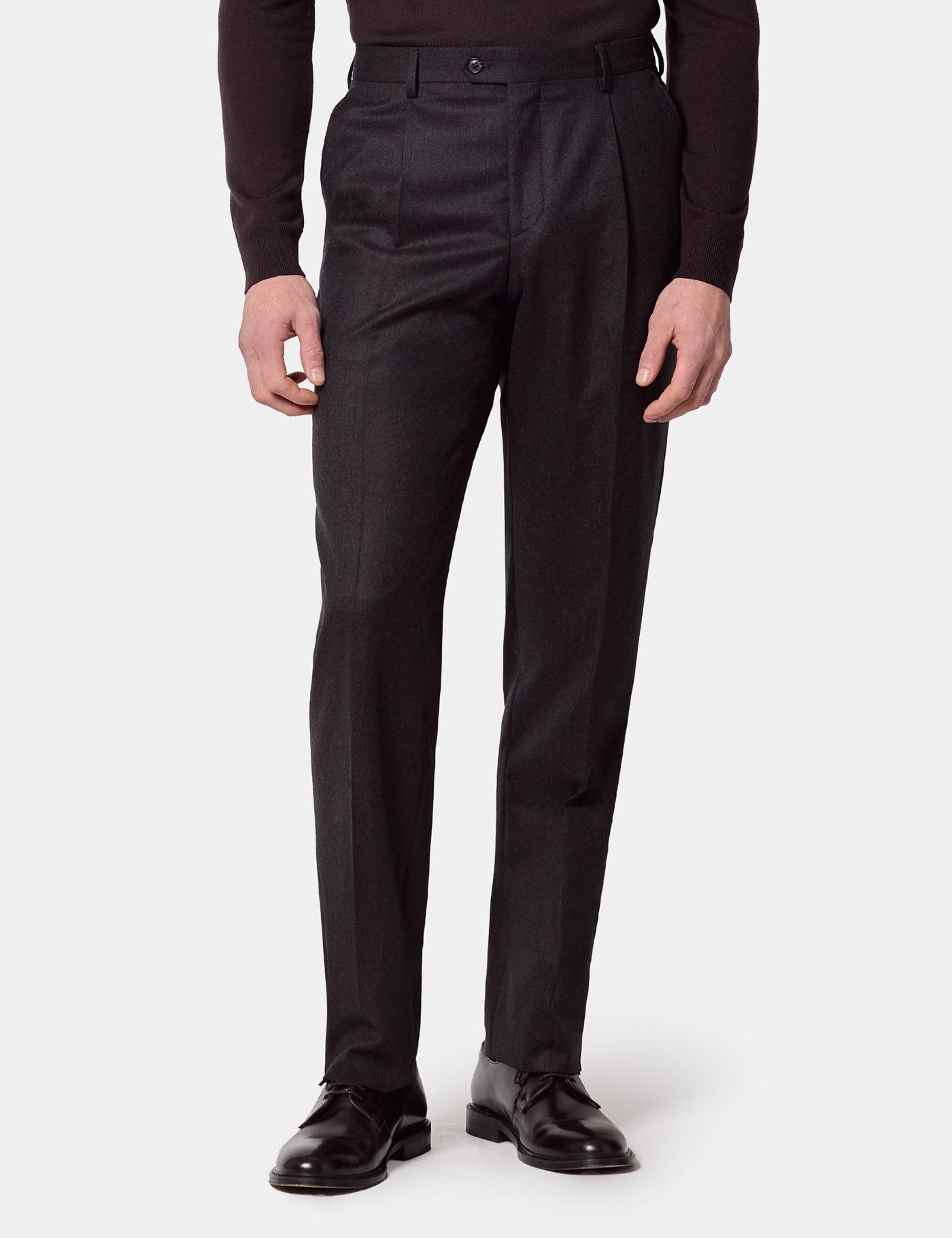 Men's Italian Linen Trousers | Hawes & Curtis