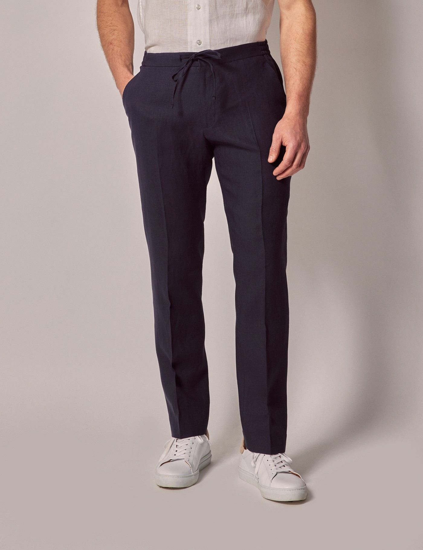 Men's Navy Linen Drawstring Trousers | Hawes and Curtis