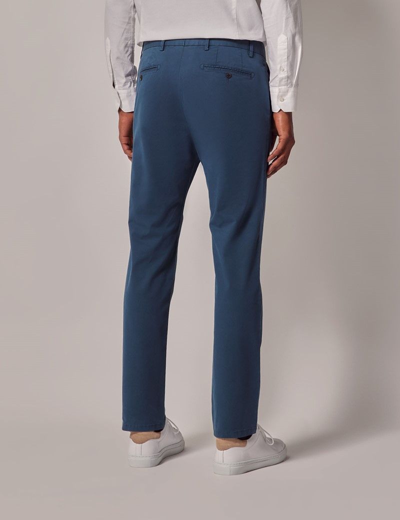 Men's Dark Teal Garment Dyed Cotton Stretch Chinos | Hawes and Curtis