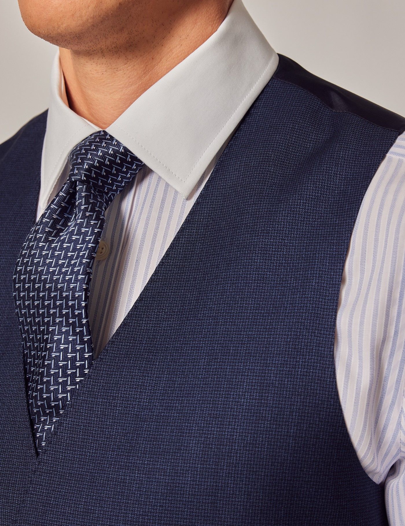 Slim Fit Blue Semi Plain Zigzag Vest-preview