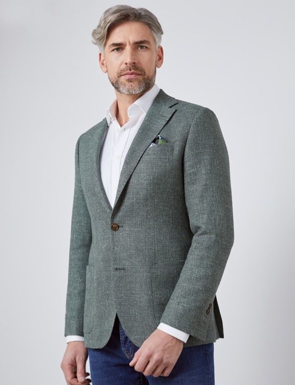 Luxurious Italian Wool Fabric Outerwear - Hawes & Curtis