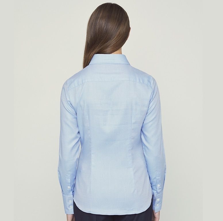 https://images.hawesandcurtis.com/tr:q-80/styleguide/womens/fitted_back_8.jpeg